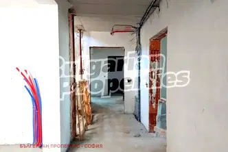 Двустаен апартамент с голяма тераса в Младост 1А, София