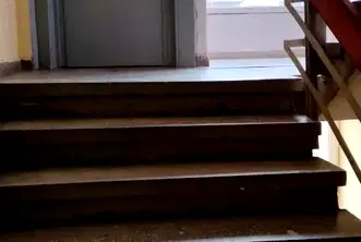 Гарсониера с балкон в Младост 3, София, югозападно изложение