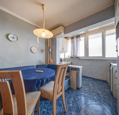 Photo 3 — 3-bedroom apartment in Sofia, Mladost 3