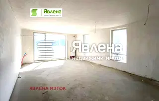 Тристаен апартамент с тераса и гледка към Витоша в Младост 4, София