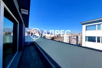 Тристаен апартамент в София, Младост 4