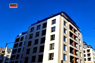 Тристаен апартамент в Младост 4 с две тераси