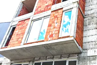 Двустаен апартамент с 3 тераси в Надежда 2, София