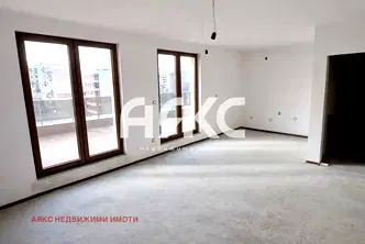 Многостаен апартамент в София, Надежда 3