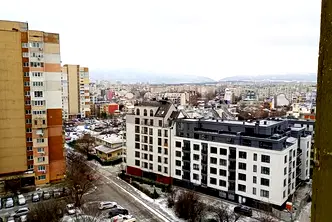 Тристаен апартамент с две тераси в Надежда 4, София