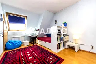 Тристаен апартамент в София, Оборище