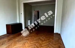 Двустаен апартамент с тераса в Оборище, София