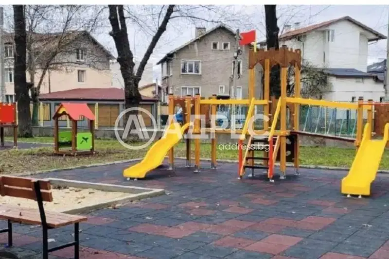 3-bedroom apartment in Sofiya, Orlandovci