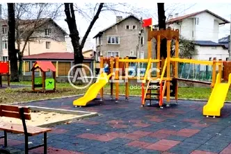Тристаен апартамент в София, Орландовци