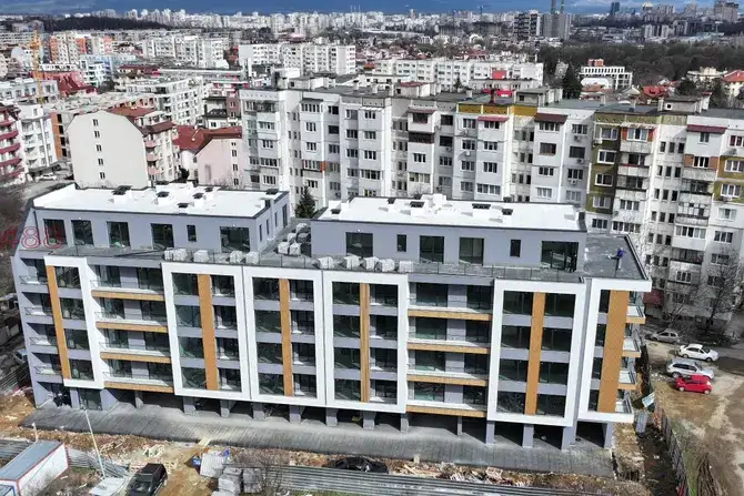 Двустаен апартамент с югозападно изложение в Овча купел, София