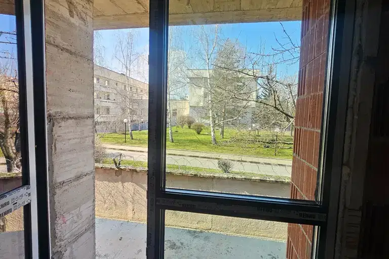 Тристаен апартамент с три тераси в Овча купел, София