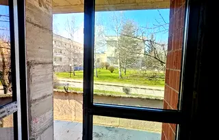Тристаен апартамент с три тераси в Овча купел, София