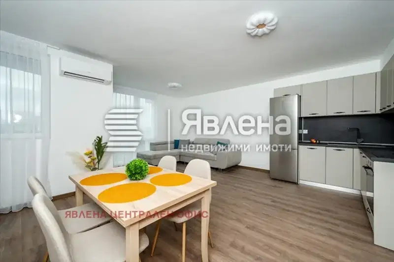 Просторен 3-стаен апартамент в Овча купел с паркоместа