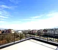 Снимка 2 — Просторен 3-стаен апартамент в Овча купел с три изложение