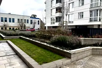 Тристаен апартамент с тераса и панорама в Овча купел, София