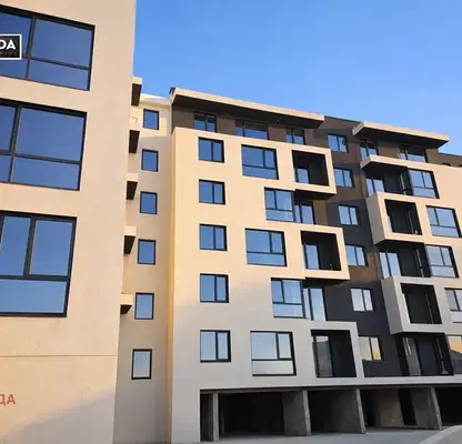 Снимка 2 — 4-стаен апартамент в Овча купел 2 с три балкона