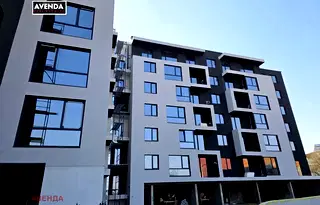4-стаен апартамент в Овча купел 2 с три балкона