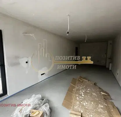 Снимка 3 — 3-стаен апартамент в Павлово с южно изложение и асансьор