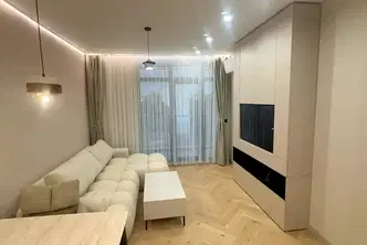 Двустаен апартамент с балкон и гледка към Витоша в Павлово
