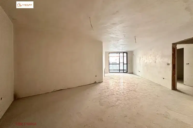 3-bedroom apartment in Sofiya, Poligona