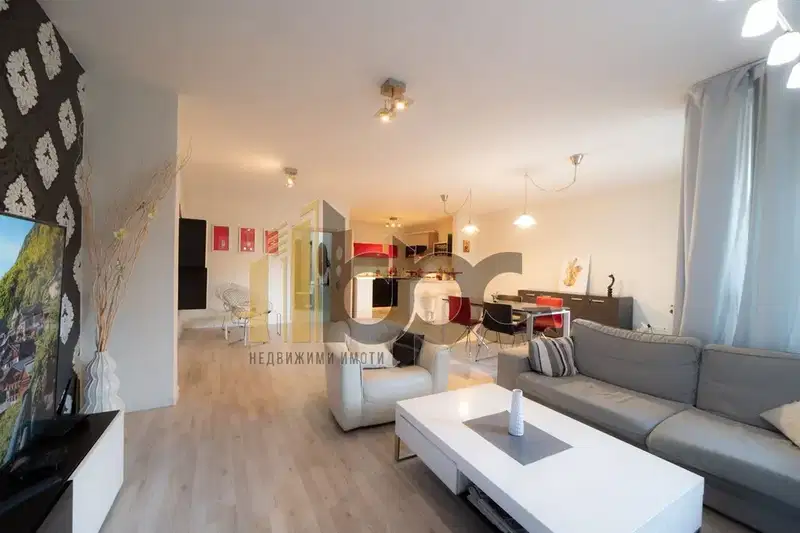 4-bedroom apartment in Sofiya, Poligona