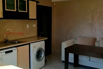 3-стаен апартамент с южно изложение в Разсадника, София