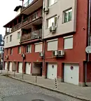 Двустаен апартамент в Редута с два балкона на трети етаж