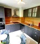 Тристаен апартамент в Сердика с балкон и асансьор