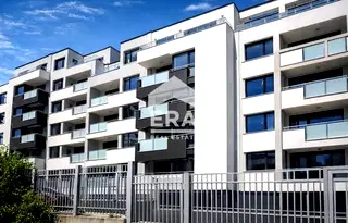 Двустаен апартамент с панорамна гледка в Симеоново, София