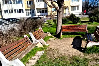Двустаен апартамент 45 кв.м. в Слатина с таванско помещение