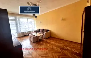 Двустаен апартамент с тераса в Стрелбище, София