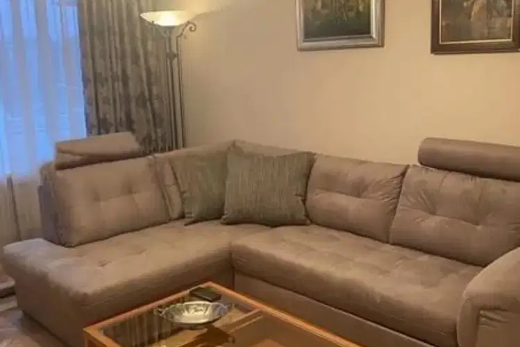 3-bedroom apartment in Sofiya, Strelbishte