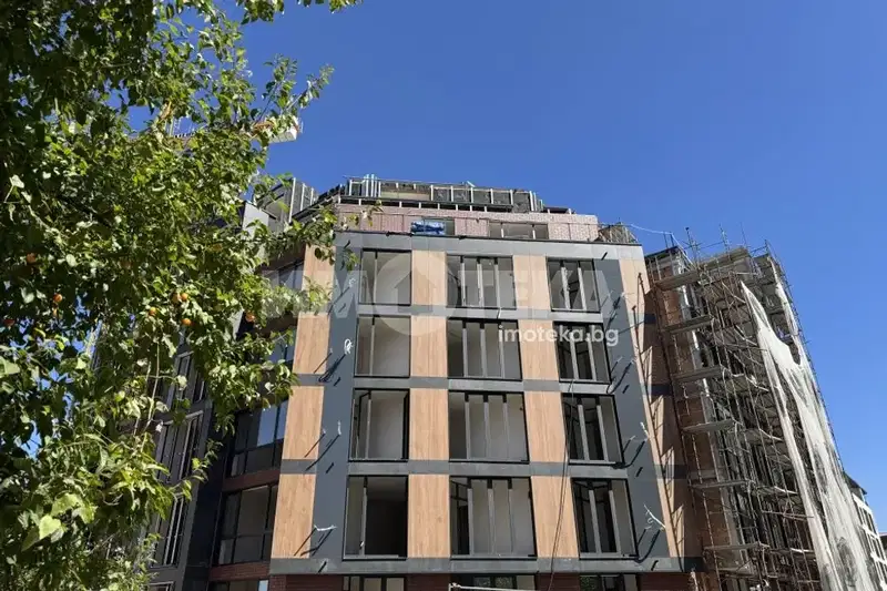 3-bedroom apartment in Sofiya, Studentski Grad