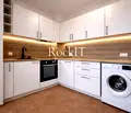 Снимка 2 — Двустаен апартамент с югозападно изложение в Свобода, София