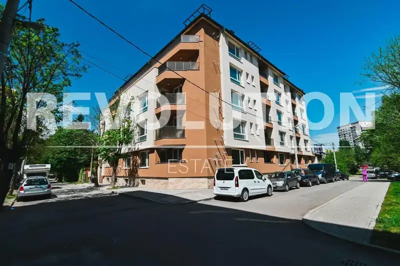 apartment in Sofiya, Triygylnika