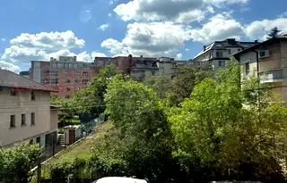 Двустаен апартамент в София, Витоша с южно изложение