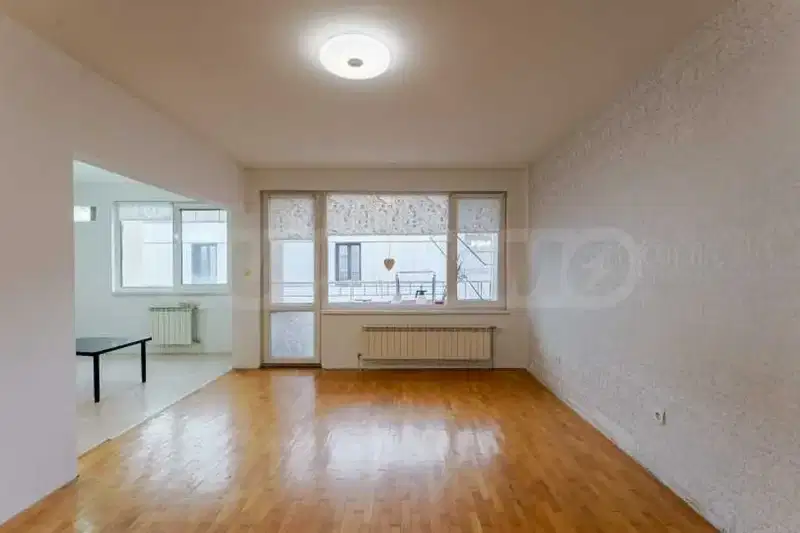 Тристаен апартамент с две тераси в кв. Витоша, София