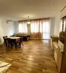 Тристаен апартамент с две паркоместа на Витоша, София