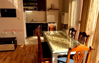 Четиристаен апартамент с 2 тераси в кв. Витоша, София