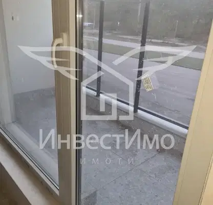 Снимка 3 — Тристаен апартамент с тераса в Връбница 1, София