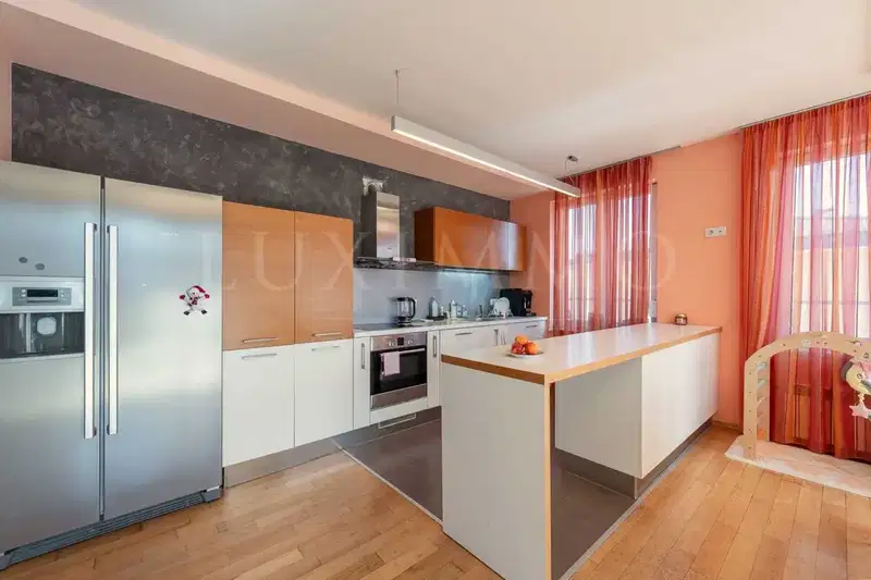 4-bedroom apartment in Sofia, Malinova Dolina
