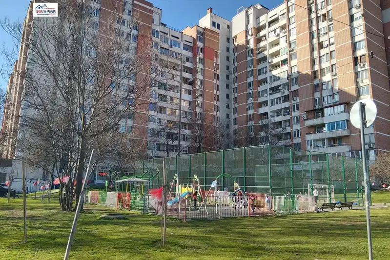 Двустаен апартамент с две тераси в Зона Б-18, София