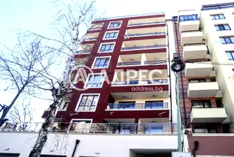 Тристаен апартамент в Зона Б-19 с две тераси