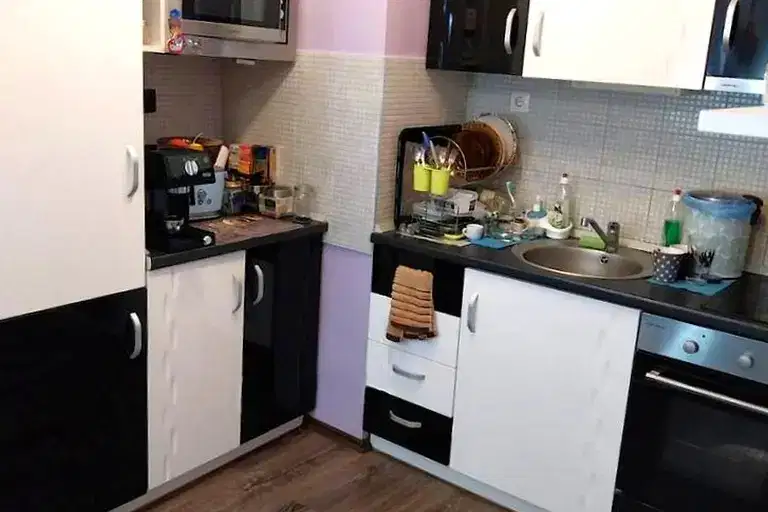 Двустаен апартамент в Стара Загора, Аязмото