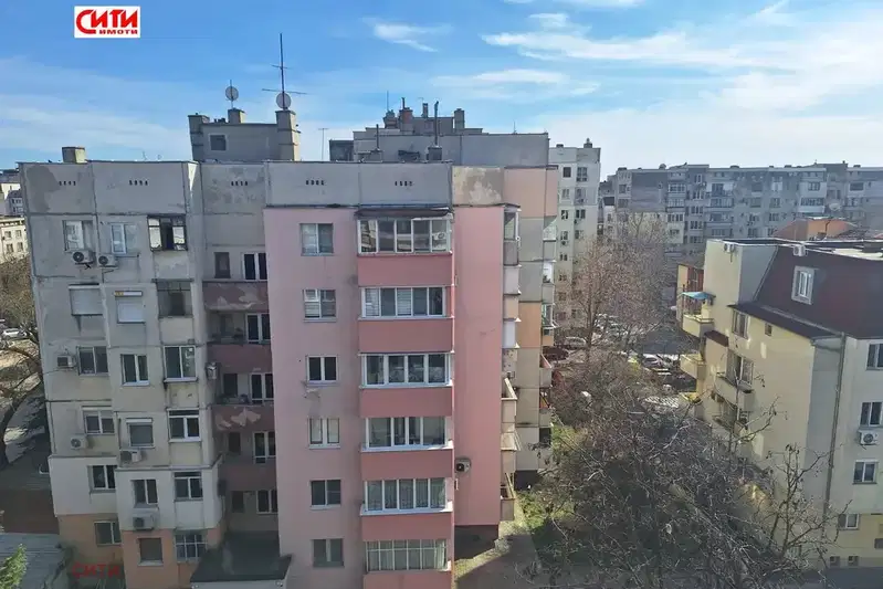 3-bedroom apartment in Stara Zagora, Centyr