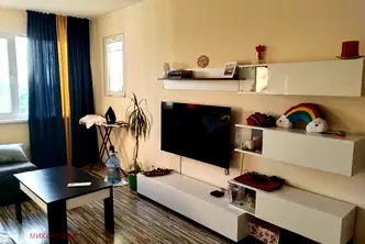 апартамент в Стара Загора, Зора