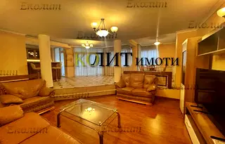 апартамент в Студентски