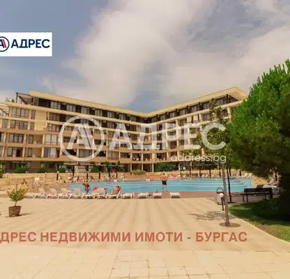 Снимка 4 — Двустаен апартамент в Бургас, Свети Влас