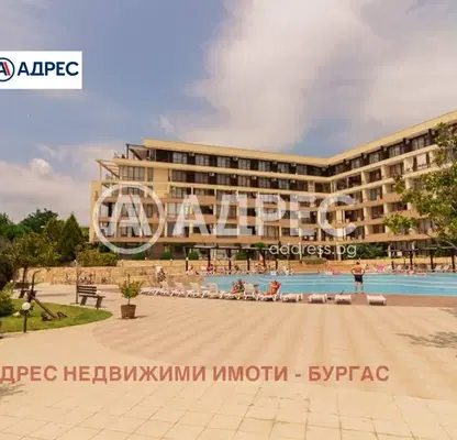 Снимка 5 — Двустаен апартамент в Бургас, Свети Влас