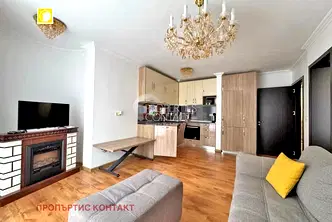 Тристаен апартамент в Бургас, Свети Влас